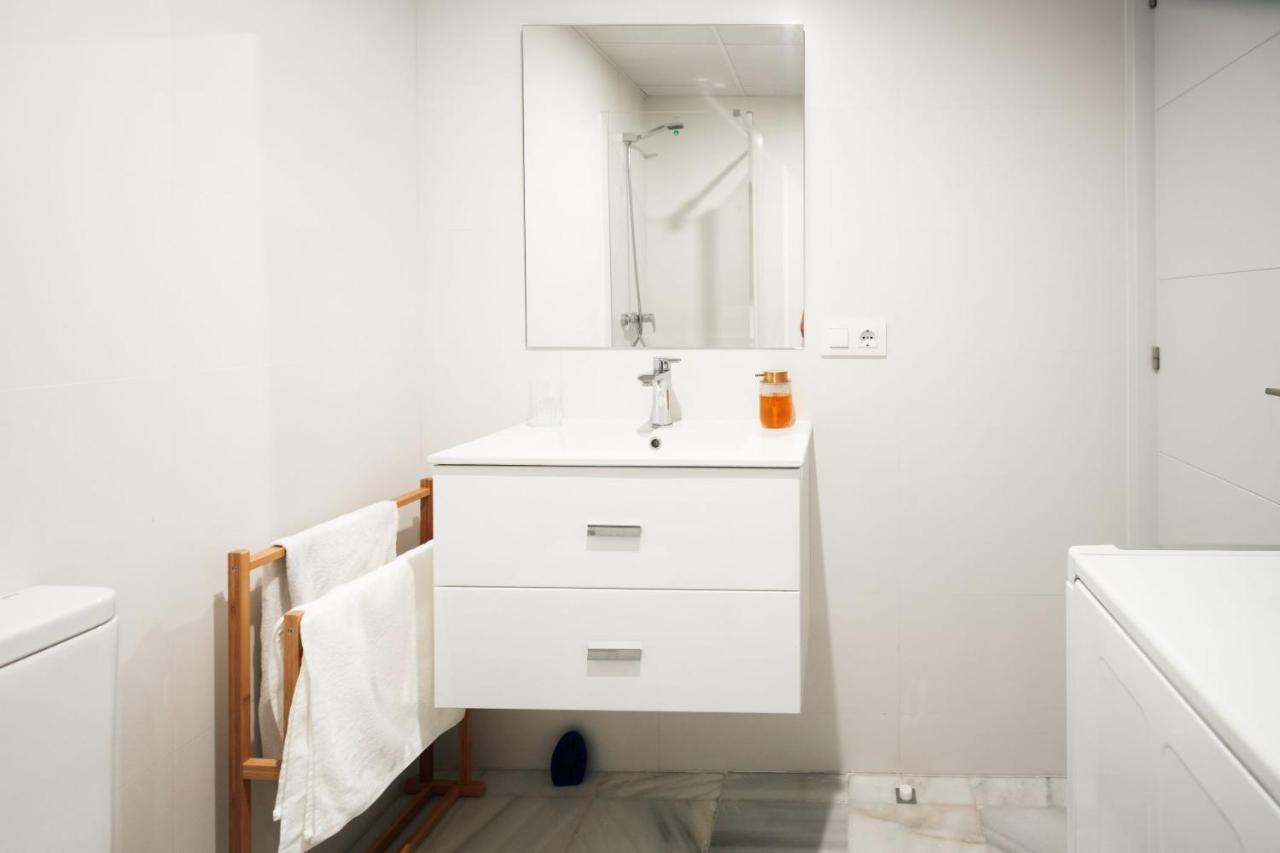 Reyes Catolicos Suite Apartment Севиля Екстериор снимка