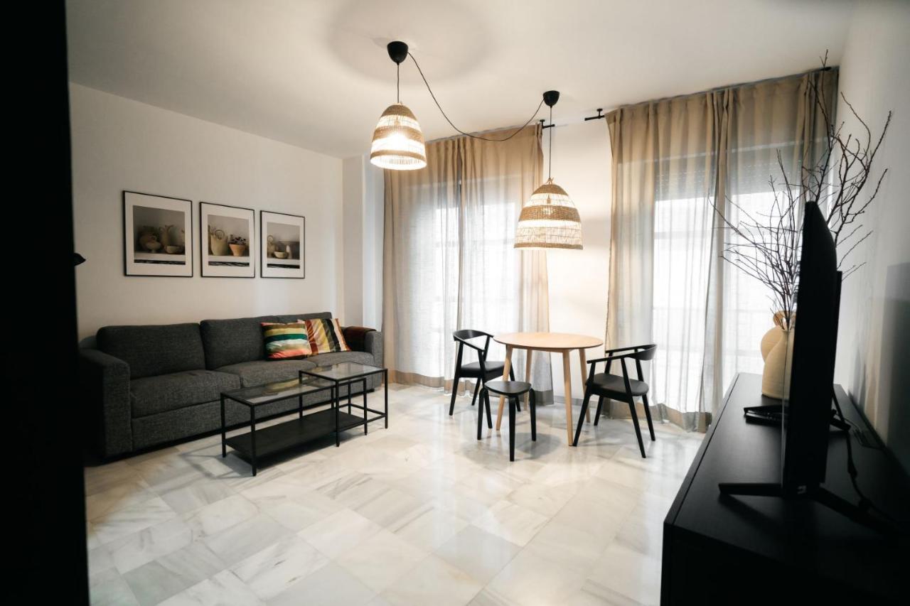 Reyes Catolicos Suite Apartment Севиля Екстериор снимка